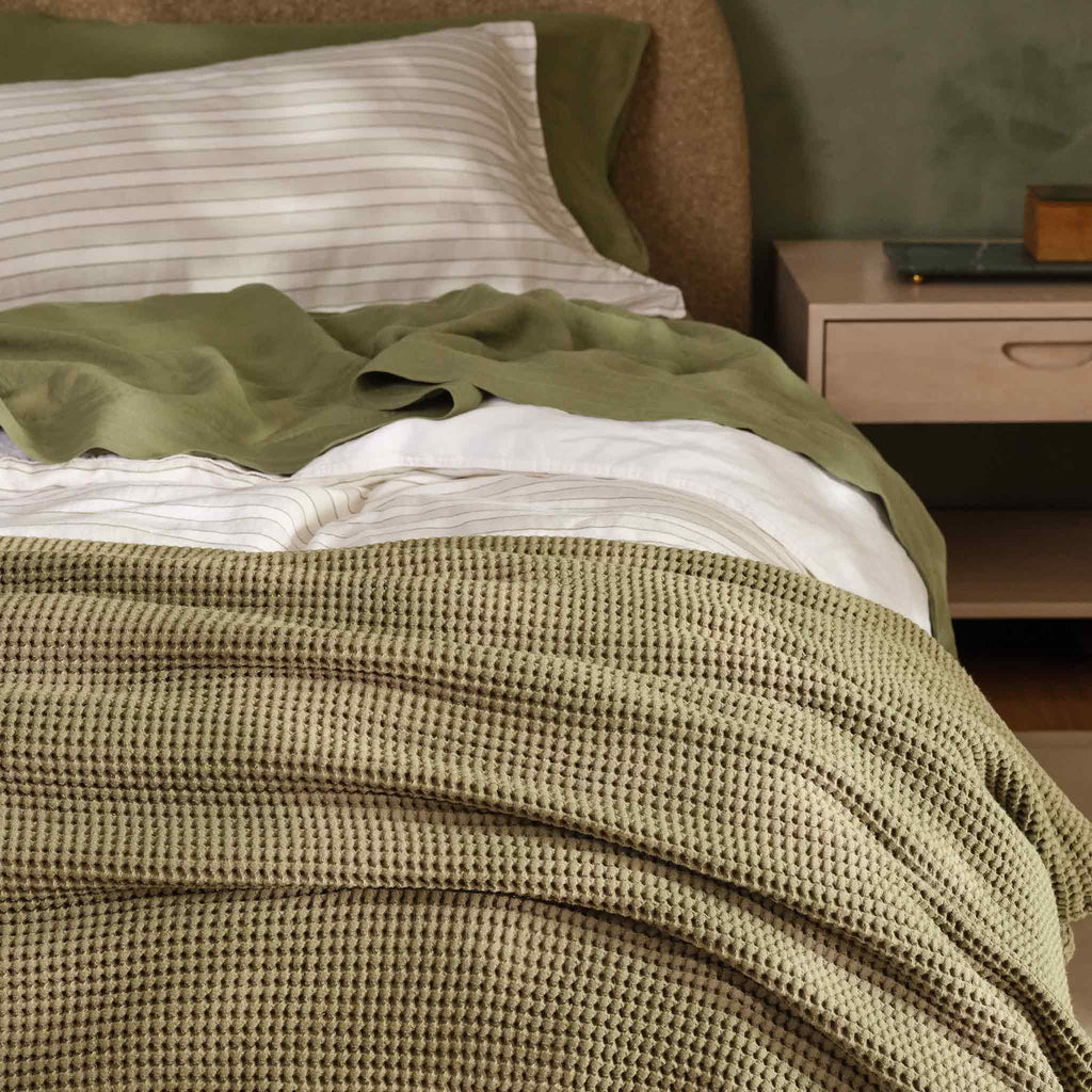 Dreamweave Waffle Bed Blanket X7