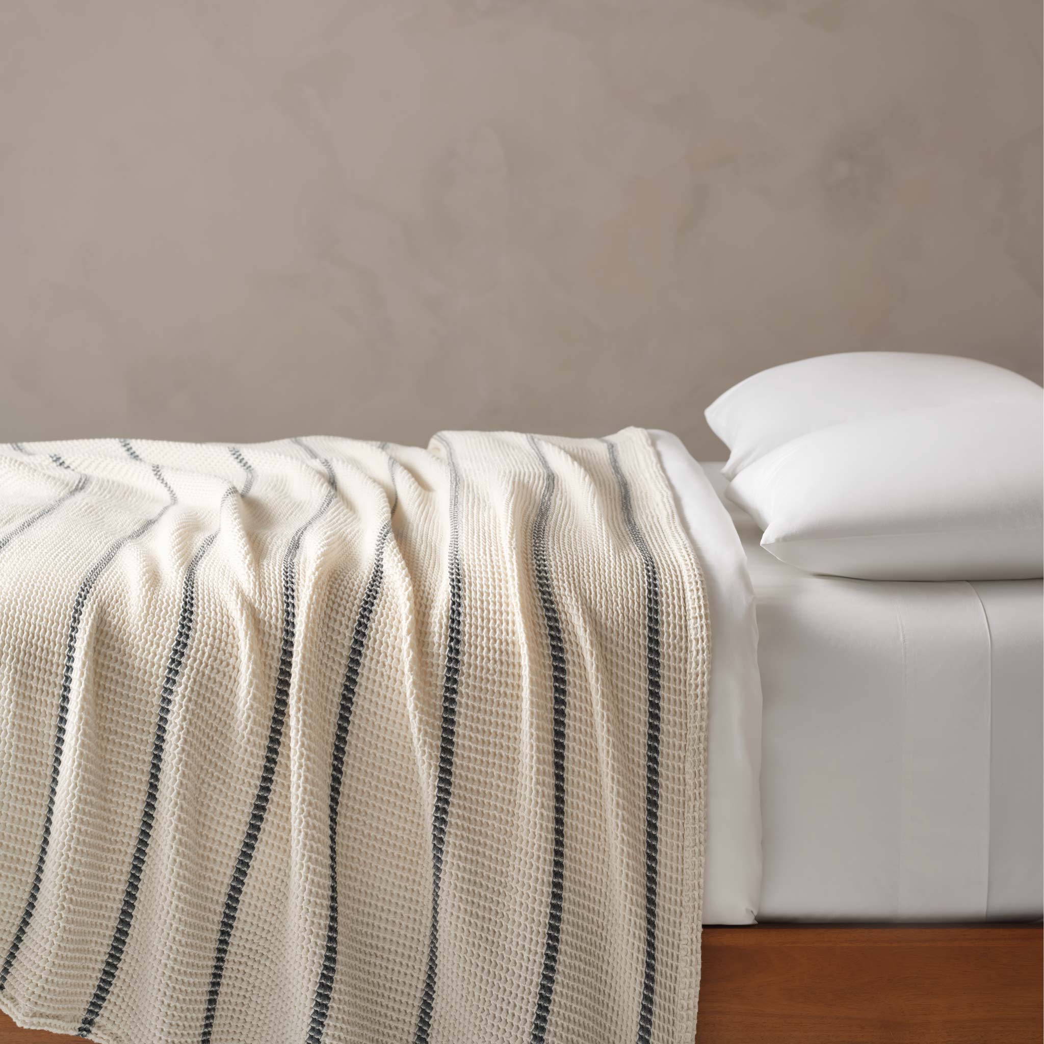 Dreamweave Waffle Bed Blanket X7