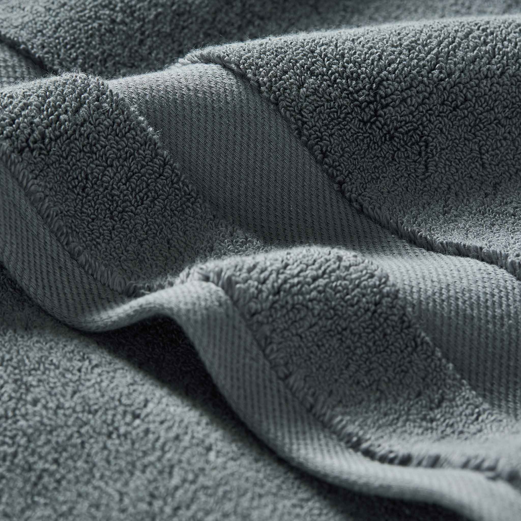 Super-Plush Set of 4 Bath Towel Bundle L9