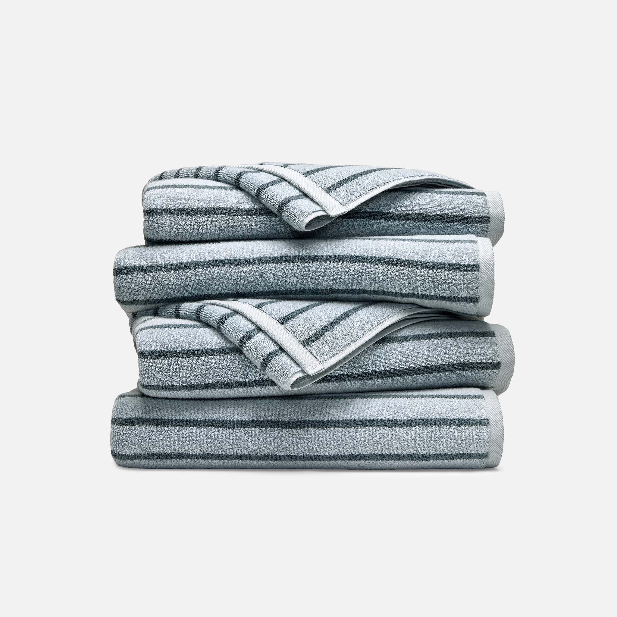Super-Plush Set of 4 Bath Towel Bundle L9