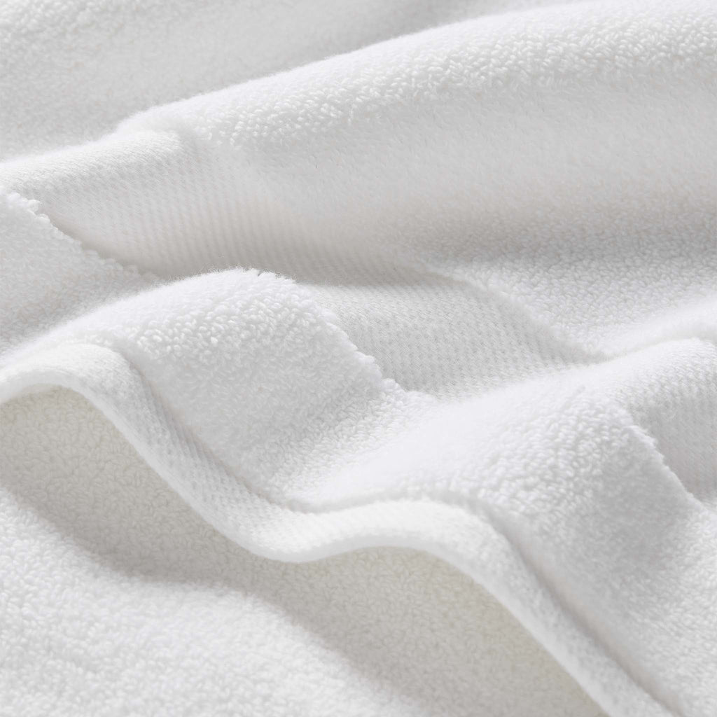 Super-Plush Set of 4 Bath Towel Bundle L9