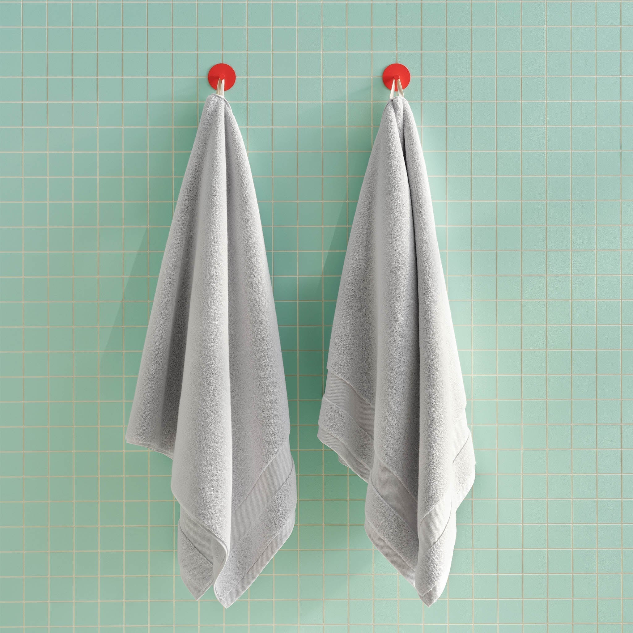 Super-Plush Set of 4 Bath Towel Bundle L9