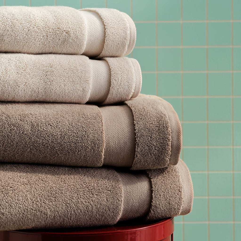 Super-Plush Set of 4 Bath Towel Bundle L9