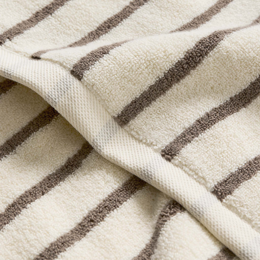 Super-Plush Set of 4 Bath Towel Bundle I0