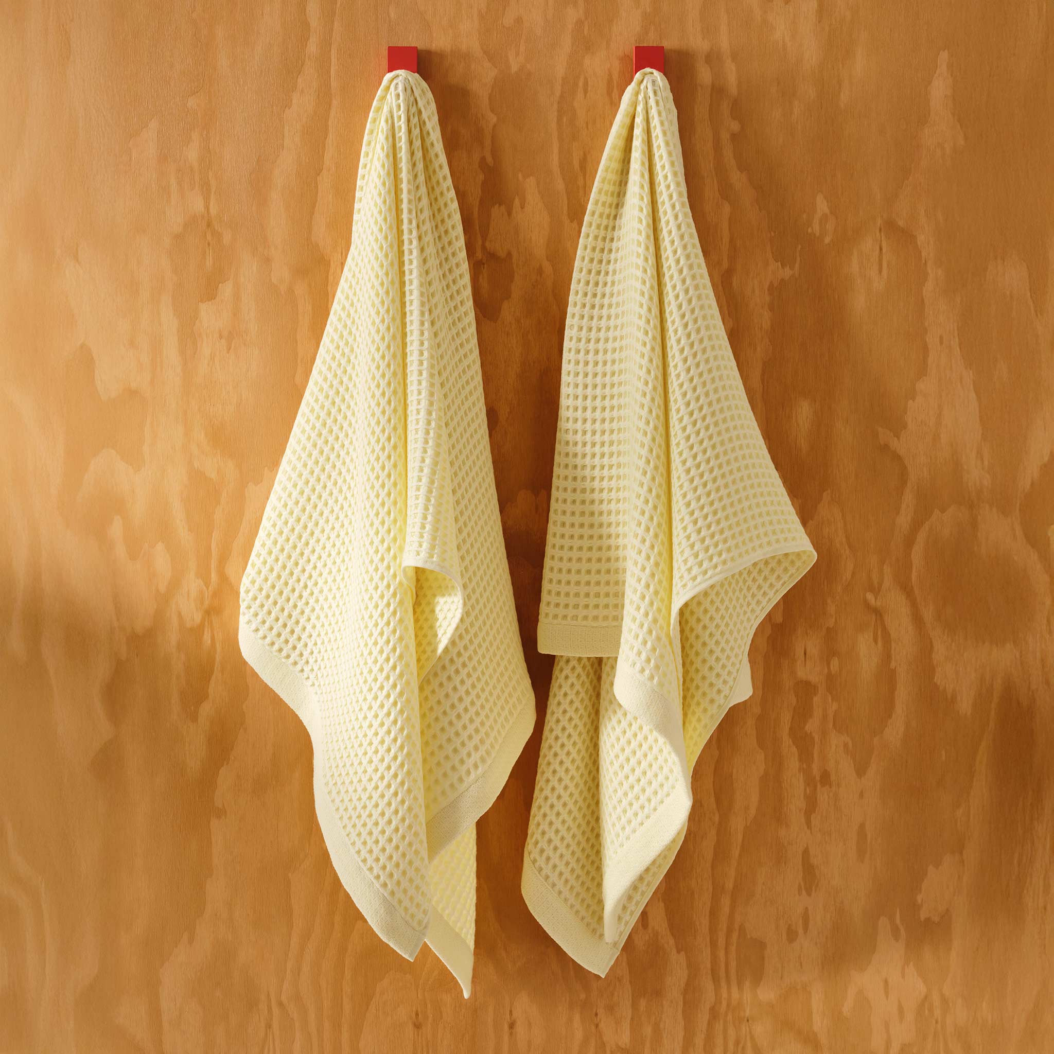 Dreamweave Waffle Bath Towels Set of 2 V4