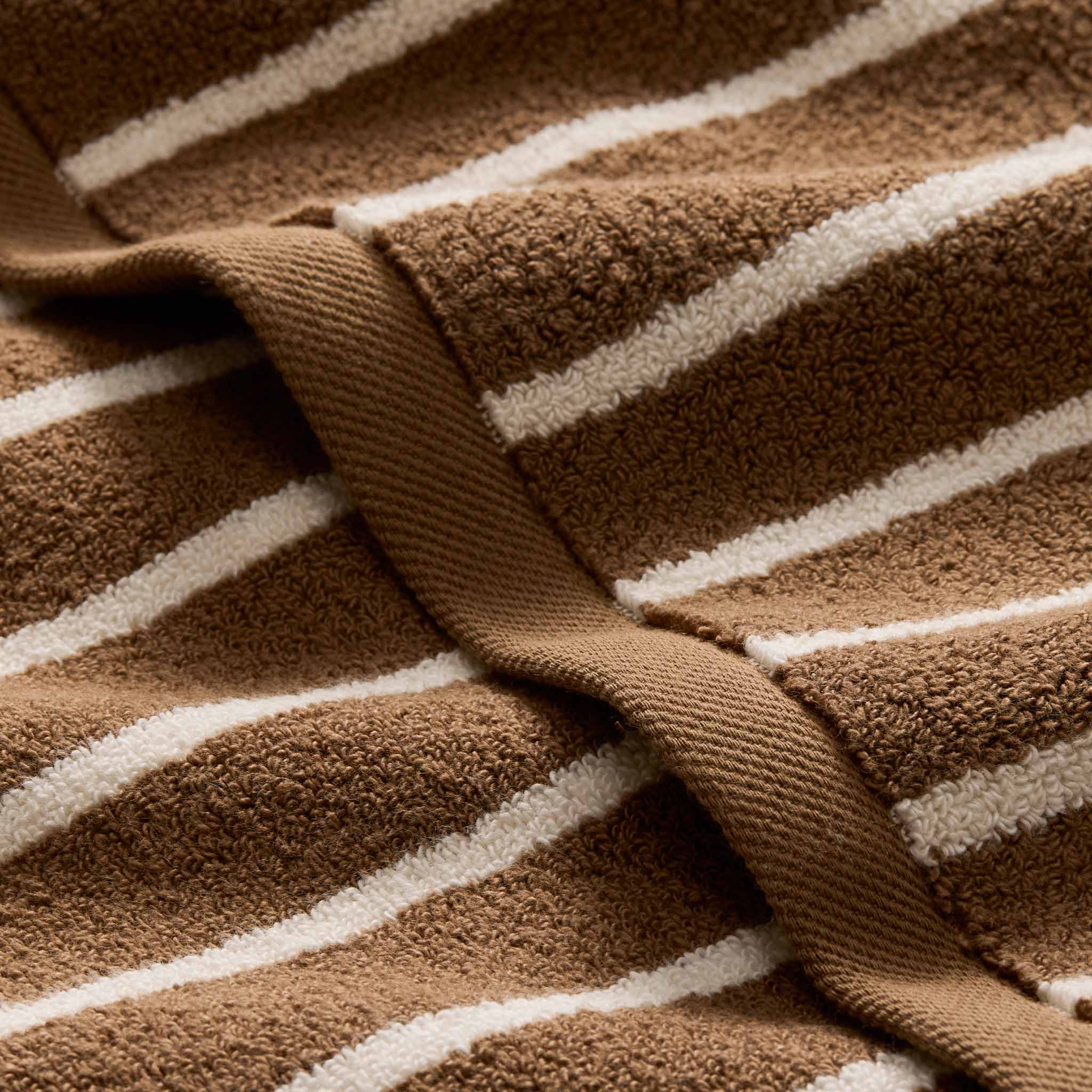 Super-Plush Set of 4 Bath Towel Bundle L9